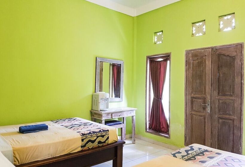 Отель Oyo 3186 Thomas Garden Place