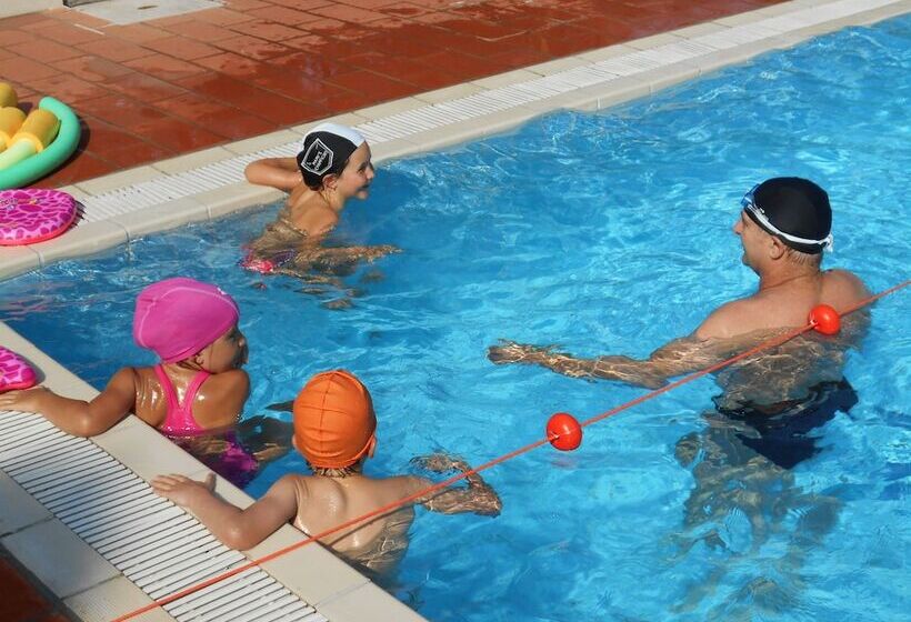 فندق ريفى Camping Agrituristico Carso