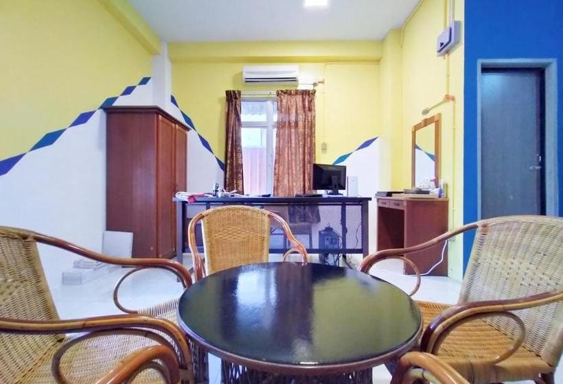 فندق Spot On 89939 Platinum Inn