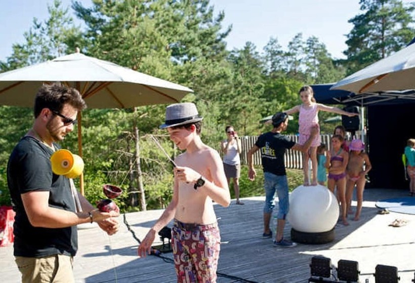 酒店 Village Huttopia Sud Ardèche