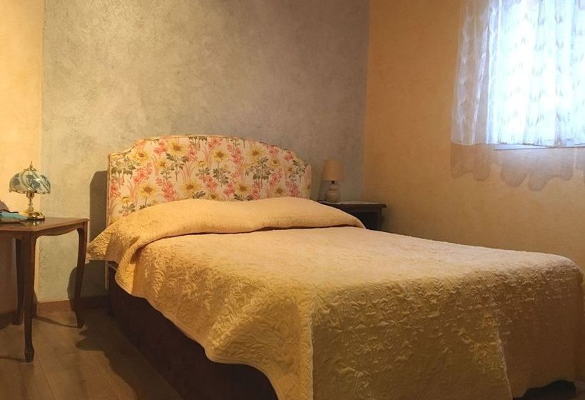 La Maison Rose By Gites De France