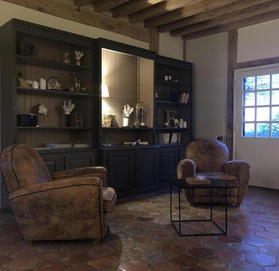 Le Clos De La Madeleine