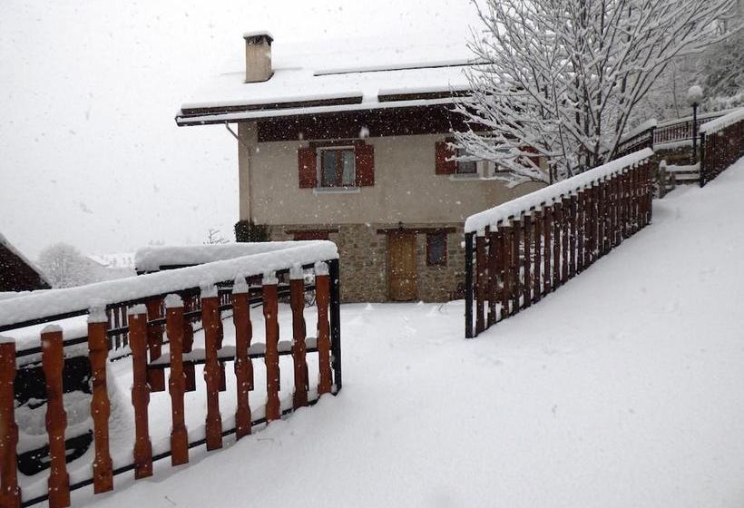 Les Cerisiers By Gites De France