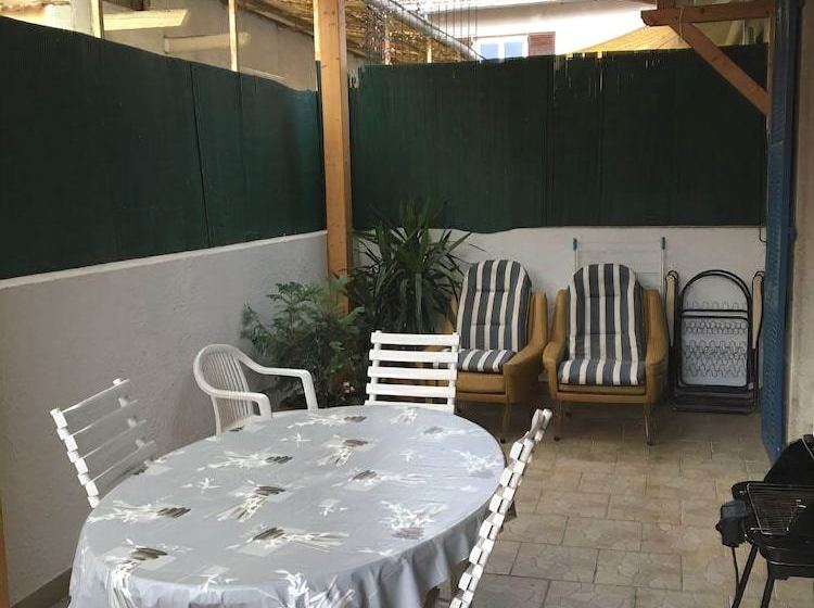 Les Hirondelles By Gites De France