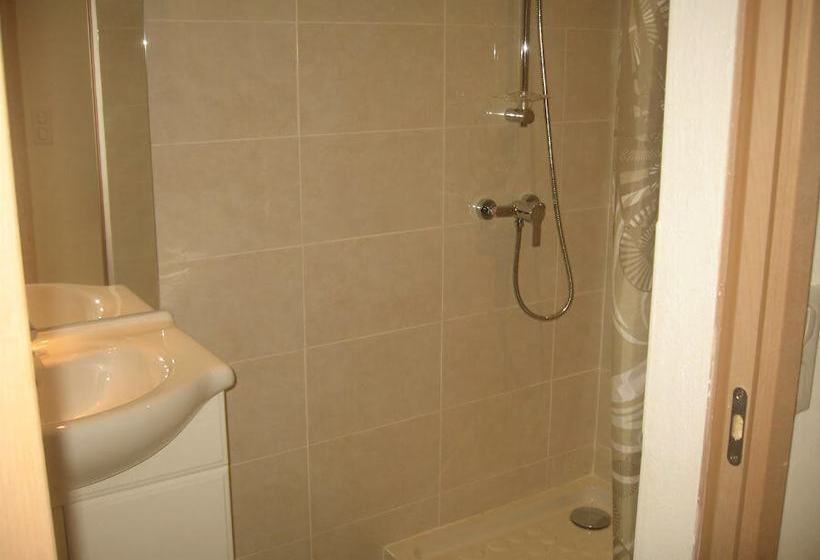 Lu Isoulan 2  Gites De France