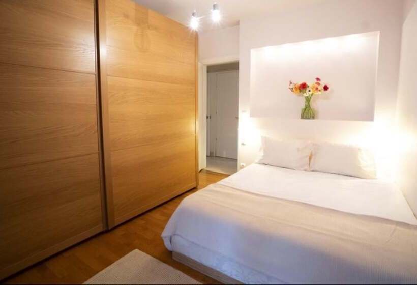 Marousi Luxury Apartment