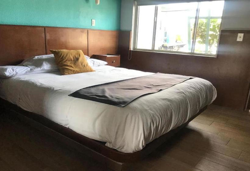 ホテル Capital O América