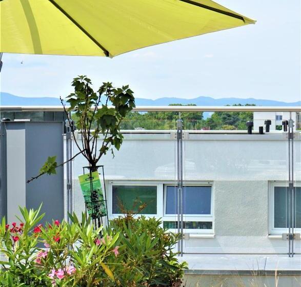 Panorama Penthouse Apartment Mit Klima Und Whirlpool Für Bis Zu 6 Personen