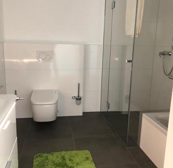 Panorama Penthouse Apartment Mit Klima Und Whirlpool Für Bis Zu 6 Personen