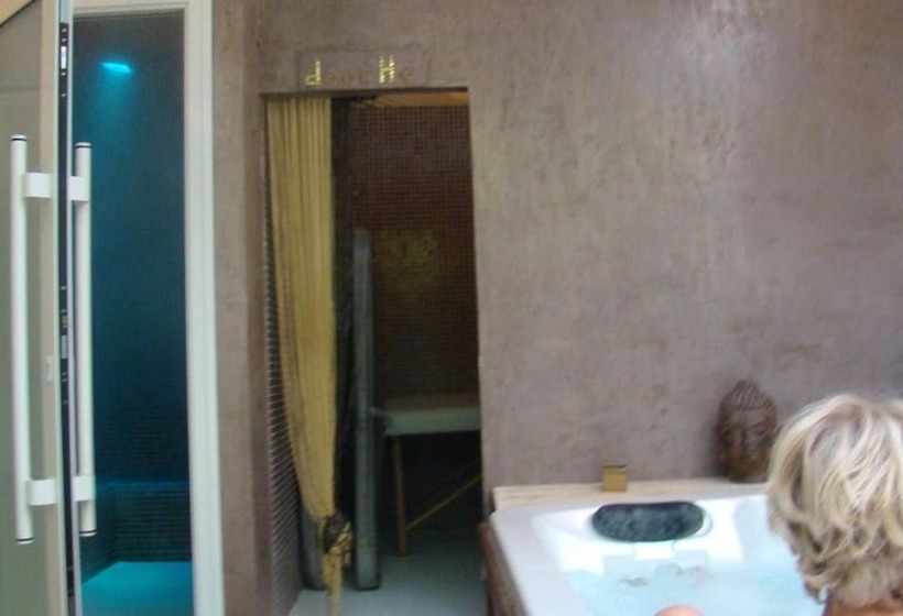 پانسیون Guesthouse La Maison Du Bien être Et Spa