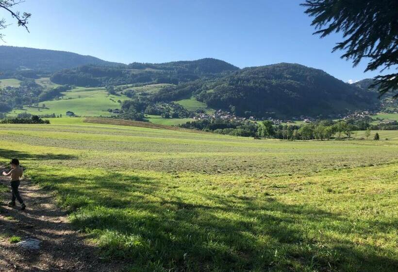 بنسيون L Epervier Blanc