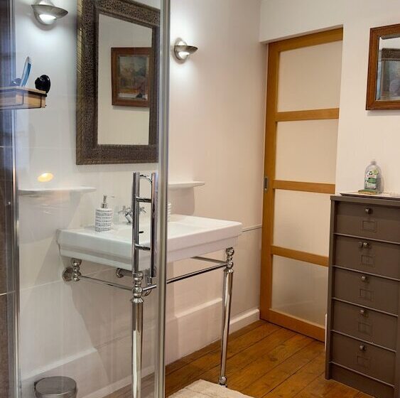 Chambre De Charme Au Coeur De Valence