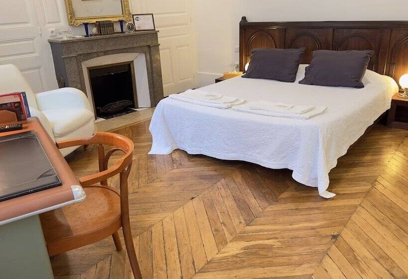 Chambre De Charme Au Coeur De Valence