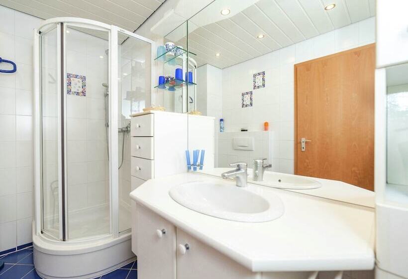 Amazing Apartment In Großalmerode Near Cross Country Skiing