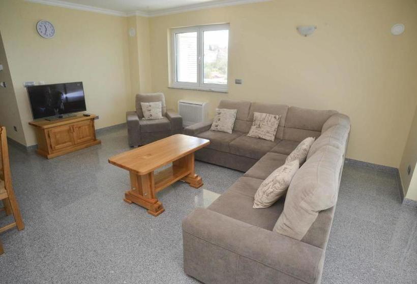 Apartments Citrine On The Beach