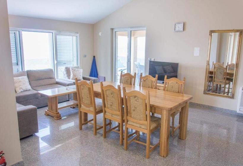 Apartments Citrine On The Beach