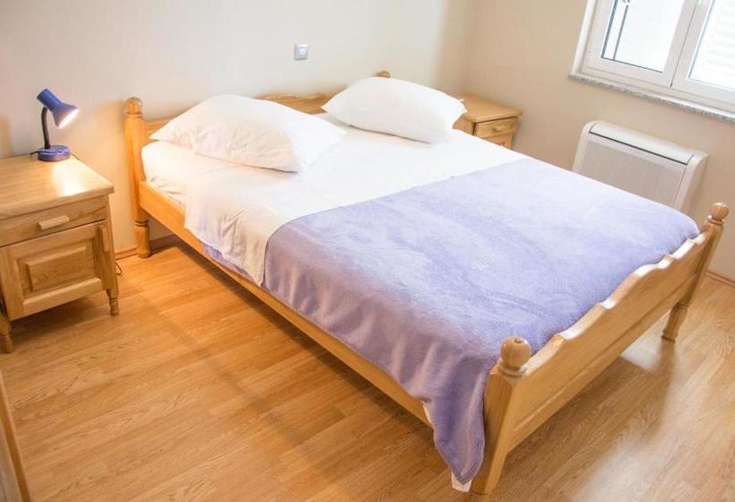 Apartments Citrine On The Beach