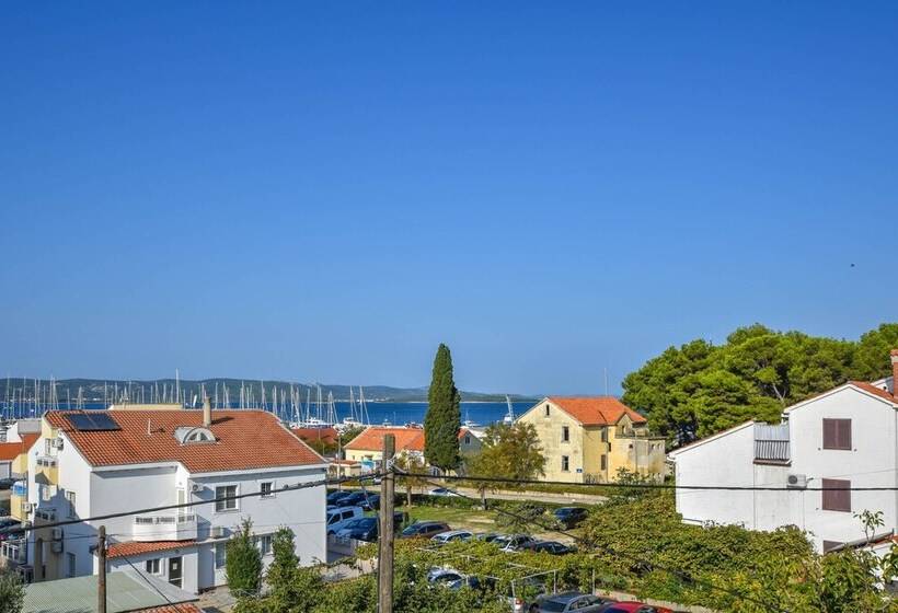 Apartments Grapevines