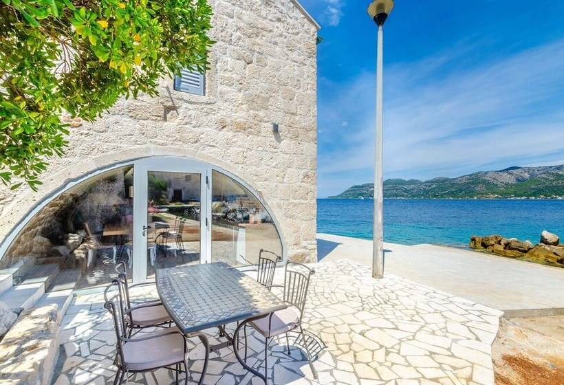 Beachfront Villa Gabriela With Pool