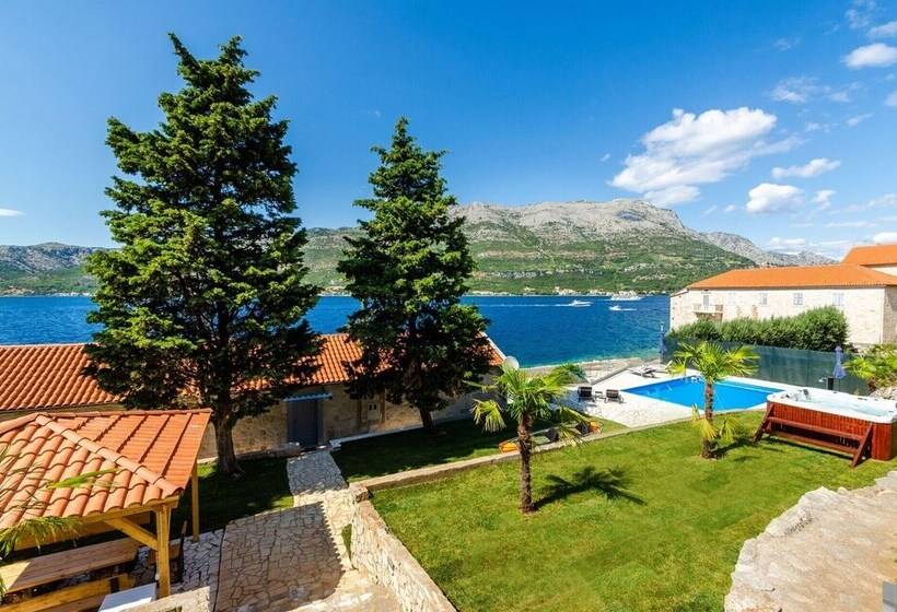 Beachfront Villa Gabriela With Pool