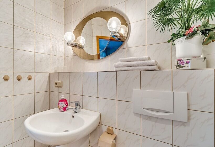 Beautiful Apartment In Dornthal Near The Forest