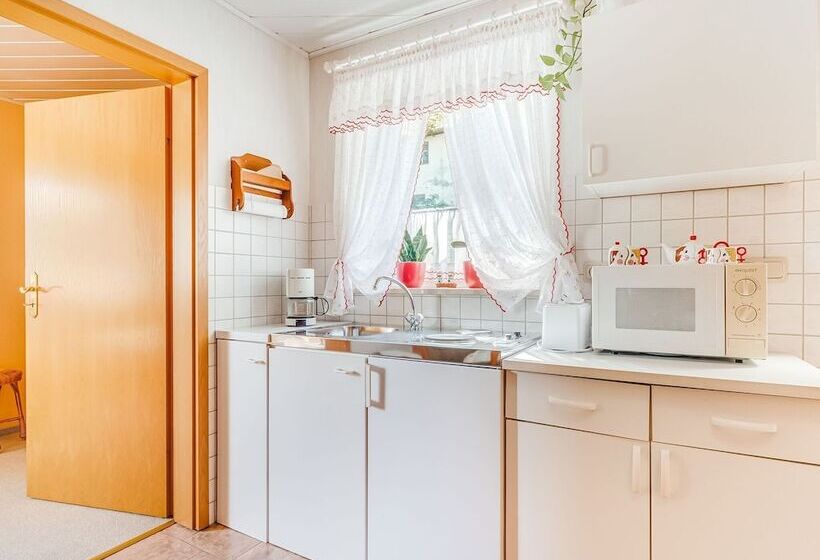 Beautiful Apartment In Dornthal Near The Forest