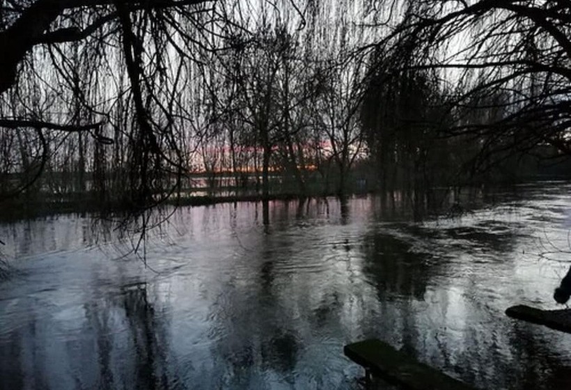 ベッドアンドブレックファースト Les Marmottes Charentaises