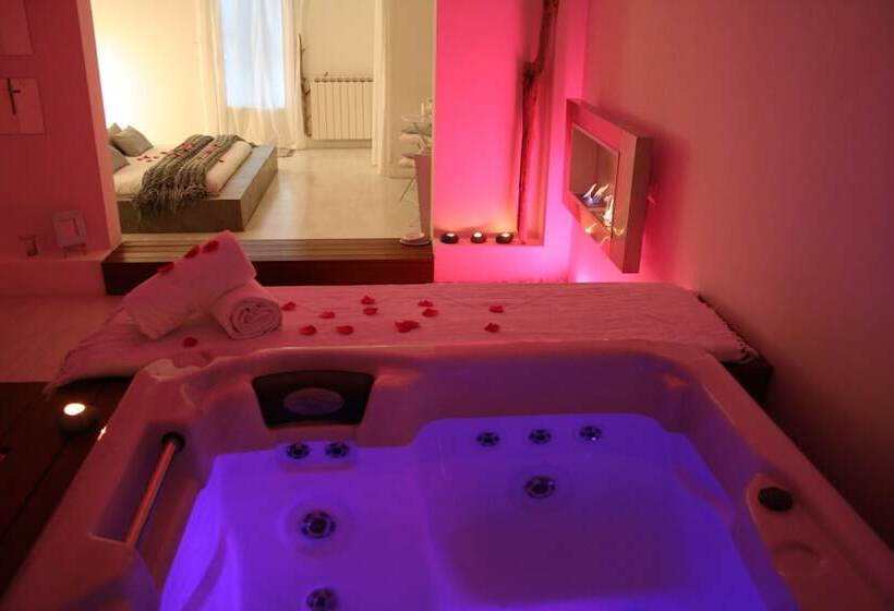 住宿加早餐  Mas Sainte Marie   Private Hot Tub Suites