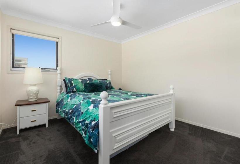 Casuarina Dreaming Townhouse With Pool