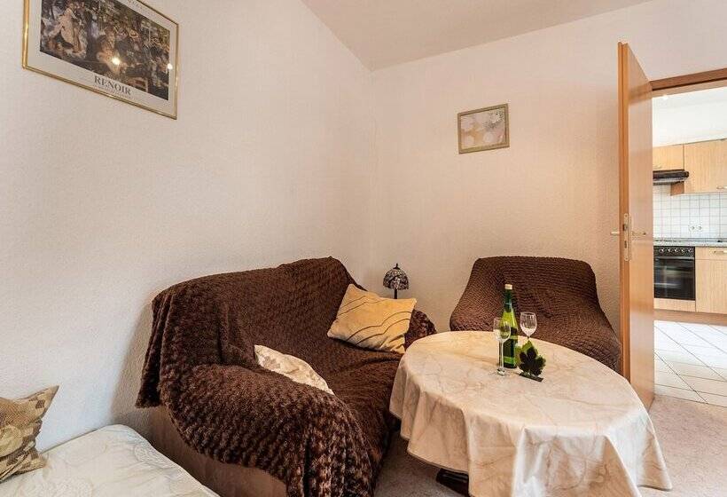 Comfortable Apartment In Ediger Eller Eifel
