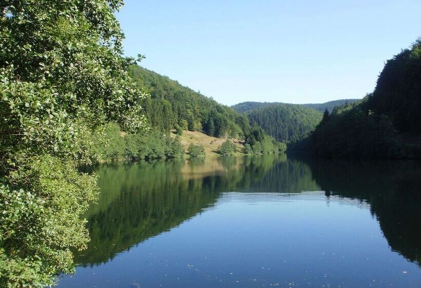 Fantastic Apartment In Frauenwald Near Forest