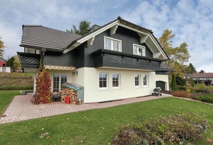 Fantastic Apartment In Frauenwald Near Forest
