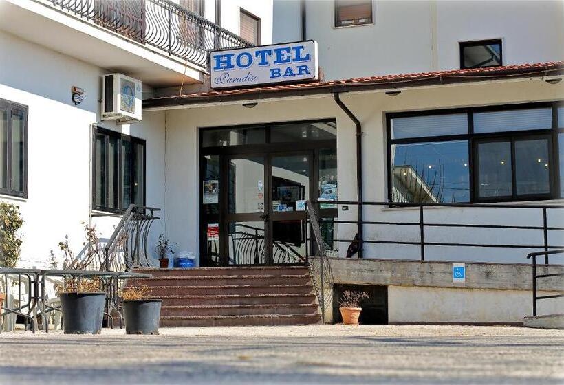 مسافرخانه Paradiso