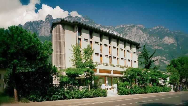 בית מלון כפרי Albergo Sorriso