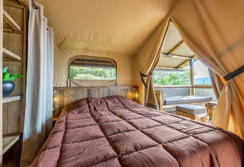 בית מלון כפרי Camping Le Moulin Des Iscles