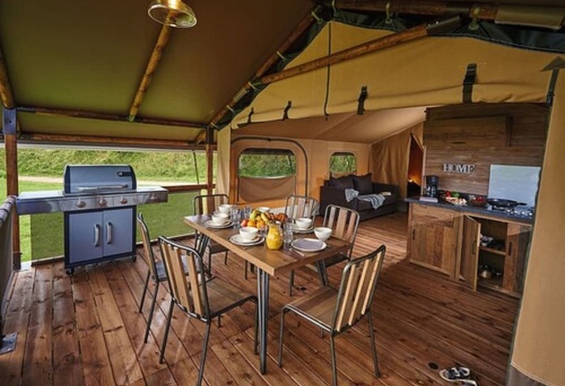 فندق Camping Le Moulin Des Iscles