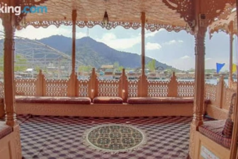 호텔 Floating Heritage Group