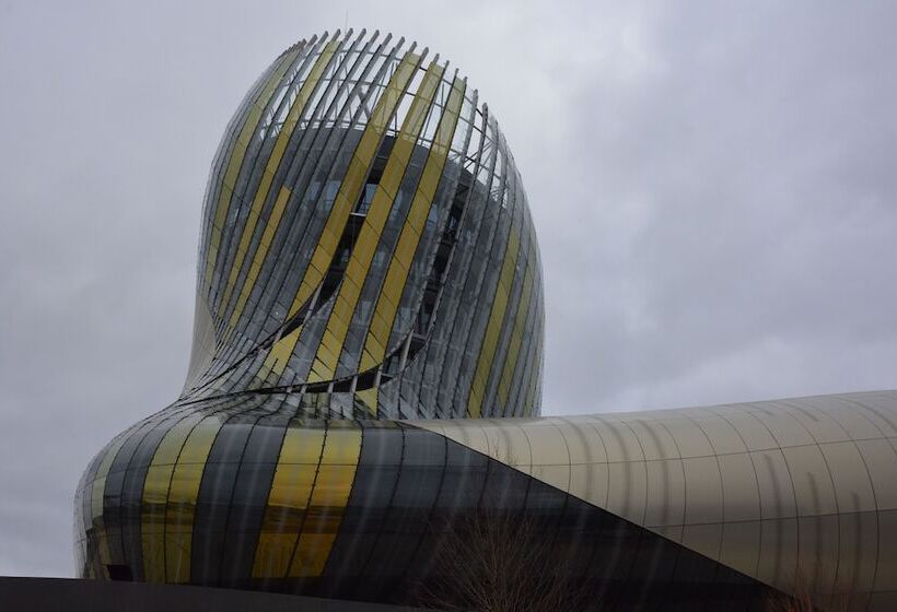 هتل La Zoologie & Spa Bordeaux