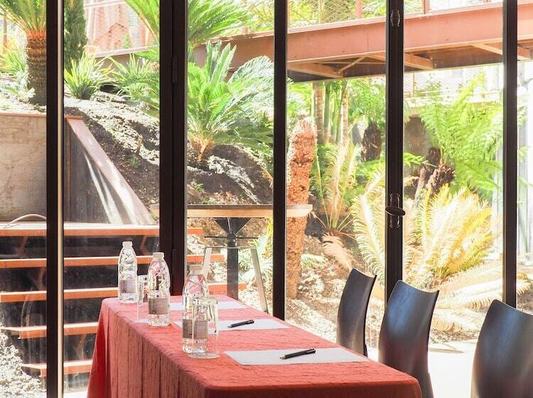 هتل La Zoologie & Spa Bordeaux