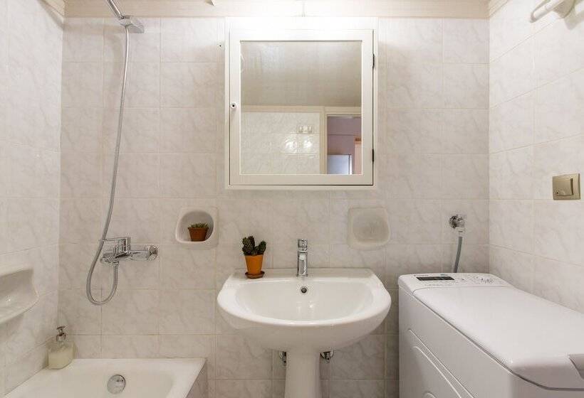 酒店 Nautilus Charm Apartment