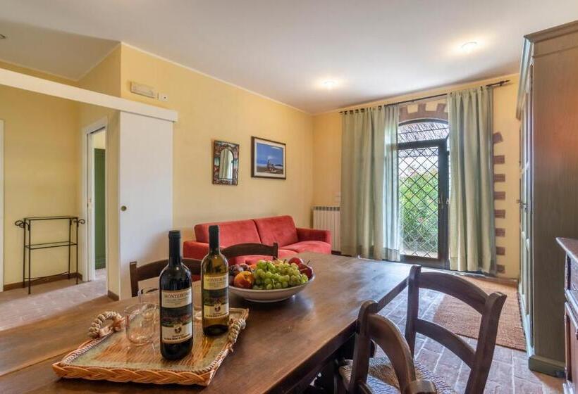 فندق ريفى Agriturismo Le Case Rosse Di Montebuono