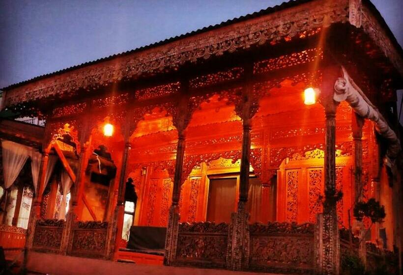 Hotel Floating Heritage Group