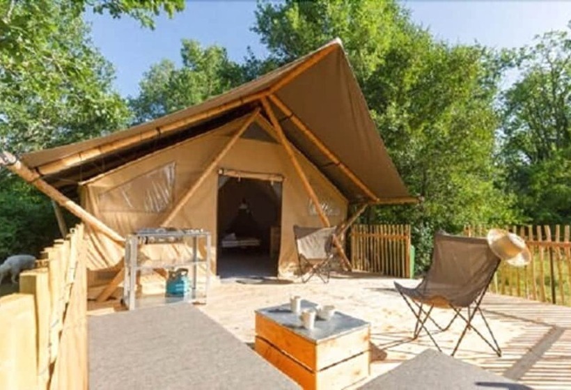 Отель Village Huttopia Dieulefit