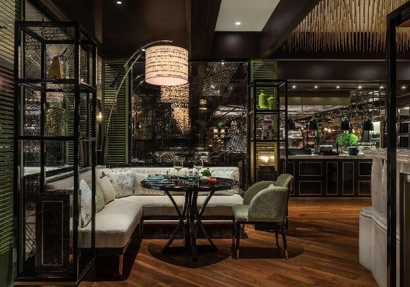 هتل Waldorf Astoria Xiamen