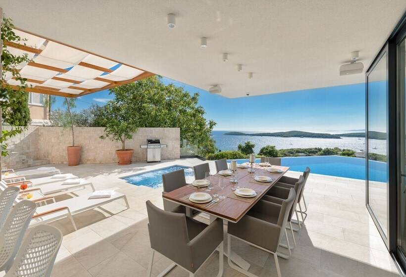 Luxury Villa Princess Of Hvar With Pool