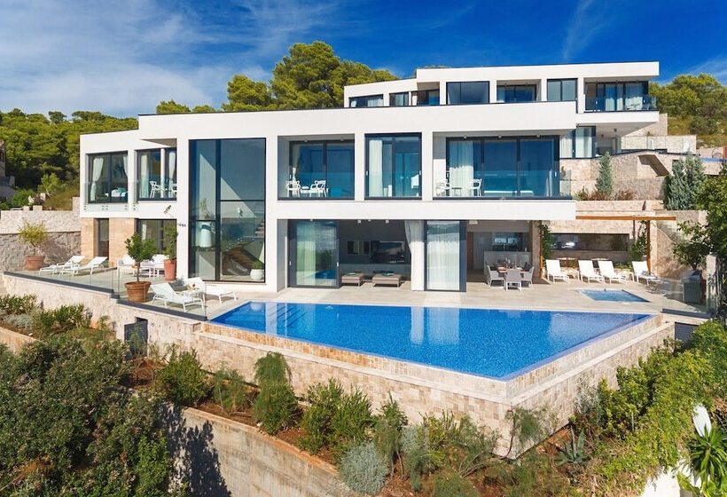 Luxury Villa Princess Of Hvar With Pool