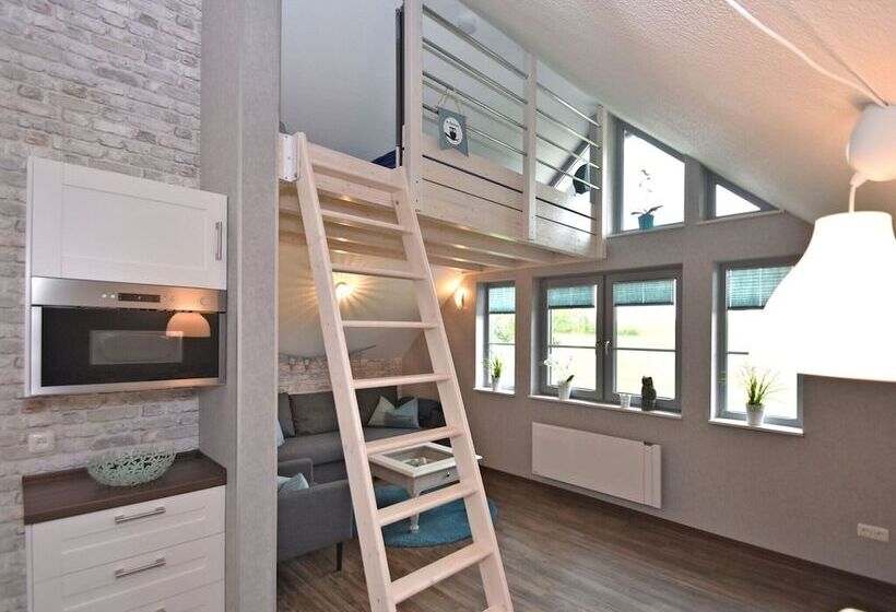 Modern Apartment In Vohl Near The Forest