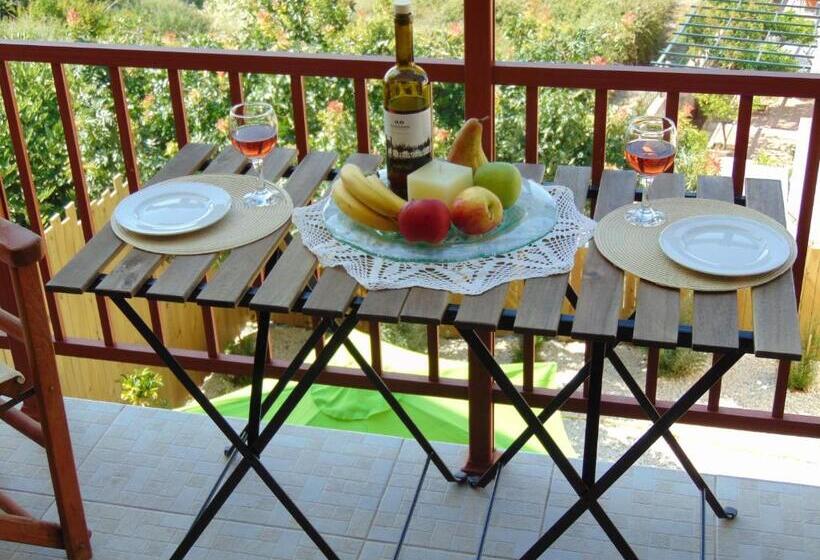 More Crete Village House Koutouloufari   New Outdoor Pool   6 Guests