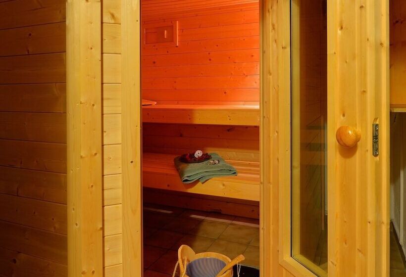 Apartment With Sauna