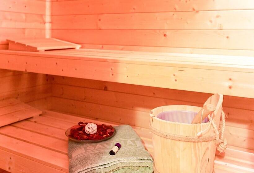 Apartment With Sauna